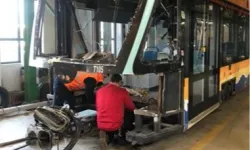 İzmir Metro araçlarını kendi gücüyle yeniliyor