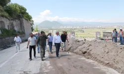 Kayseri Melikgazi'den çöken istinat duvarına acil müdahale