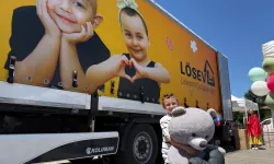 LÖSEV'in 'İyilik Tırı' Marmaralı ailelerle buluştu