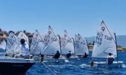 Sahil Güvenlik Kupası için yelkenler Foça'da şişti