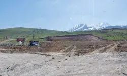 Erciyes Kayak Merkezi'nde kış sezonu hazırlıkları sürüyor