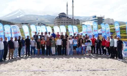 Erciyes Plaj Voleybolu Turnuvası büyük heyecan yaşattı