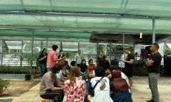Eskişehir'de uluslararası öğrenciler Yerel Tohum Merkezini ziyaret etti