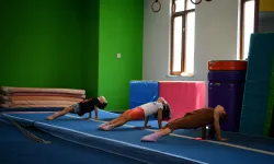 Kocaeli Çayırova'da Yaz Spor Okulları çocukları sporla buluşturuyor
