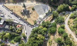 Manisa Çaybaşı Deresi'nde temizlik çalışması