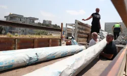 Antalya'da yangın sonrası çiftçilere sera naylonu desteği