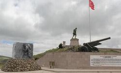 Afyonkarahisar Valiliğinden Kurtuluşun 104. Yılında Anlamlı Mesaj