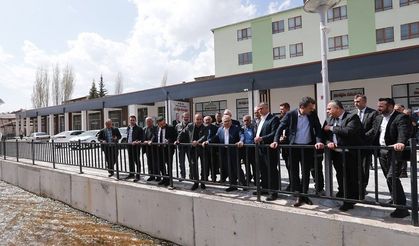 Başkan Büyükkılıç, Pınarbaşı’da KAYMEK kursiyerleri ve  esnaf ile buluştu