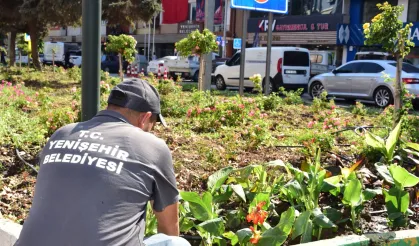 Bursa Yenişehir'in kalbi çiçek açtı