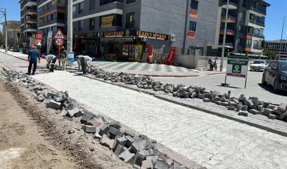 Konya Karatay'da yol çalışmalarına devam