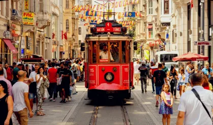 Türkiye'de 2024’te 2,7 milyon kişi iller arası göç etti! İstanbul göçte zirvede