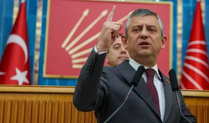 Özgür Özel'den saldırılar üzerine açıklama: 'Okullardaki şiddet artık münferit olaylarla açıklanamaz'