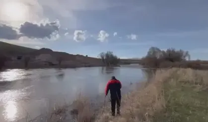 Kayıp çocuk derede ölü bulundu