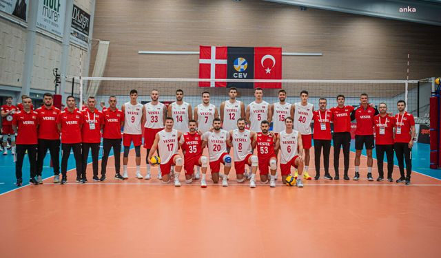 A Milli Erkek Voleybol Takımı, Macaristan’ı 3-0 mağlup etti