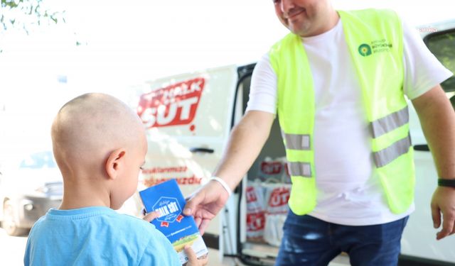 Antalya Büyükşehir Belediyesi'nin 'Halk Süt' ve 'Halk Mama' projesi devam ediyor