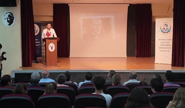 Bornova’da geleceğin mühendislerine ‘Yapay Zeka’ eğitimi