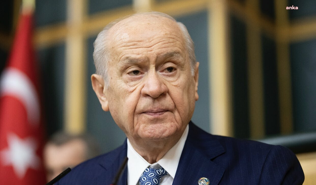 Devlet Bahçeli: "Malazgirt Zaferi ile Büyük Taarruzu rekabete tutuşturmak  vicdanlı bir tavır değil"