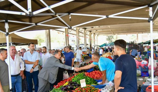 Yunusemre Belediye Başkanı Balaban, Muradiye Pazaryeri'ni ziyaret etti