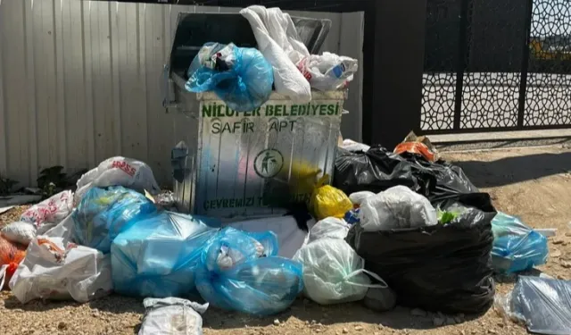 Bursa Hasanağa Toki’de çöp ve koku sorunu hat safhada!