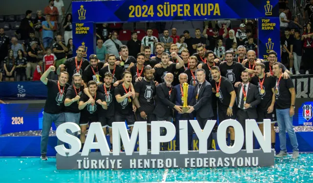 Hentbol 2024 Erkekler Süper Kupası'nda şampiyon Beşiktaş