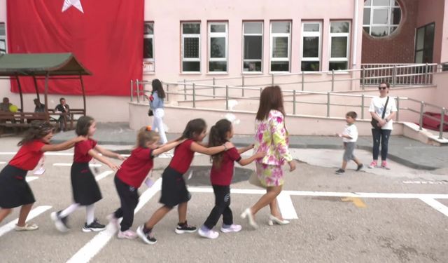 Okul öncesi ve ilkokul birinci sınıf öğrencilerine yönelik 'uyum eğitimleri' başladı