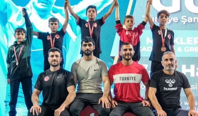 Konya Karatay’ın güreşçilerinden Türkiye Şampiyonası’nda büyük başarı