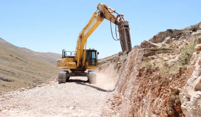Antalya Büyükşehir yaylalarda yeni yollar açıyor