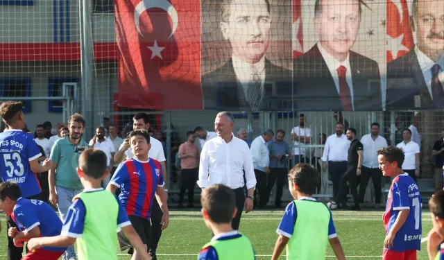 Başiskele’ye FIFA standartlarında sporcu eğitim merkezi
