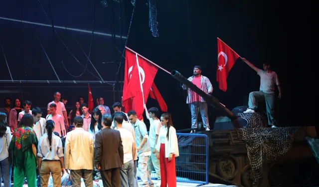 "En Uzun Gece" destanına ilk temsil