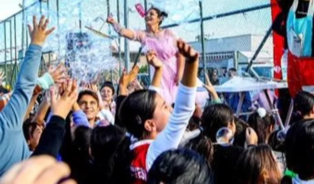 İzmir'de 'Mahalle Şenliği' başlıyor