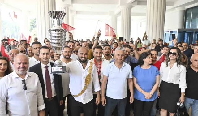 Kırkpınar’ın Şampiyonu Muratpaşa’da coşkuyla kutlandı