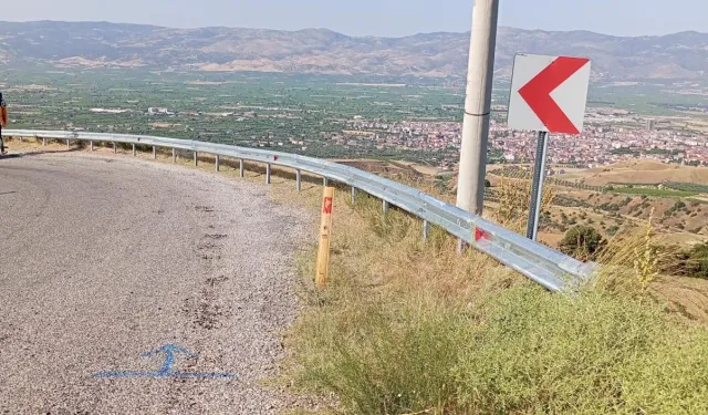 Manisa'da yol güvenliği için otokorkuluk çalışması