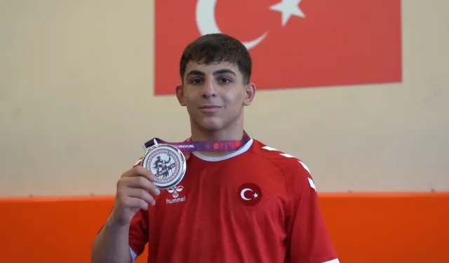 Yusuf İslam Kara Bursa Yıldırım'ın gururu oldu