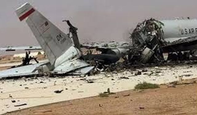 İran, ABD uçaklarını vurdu. Görüntüler paylaşıldı