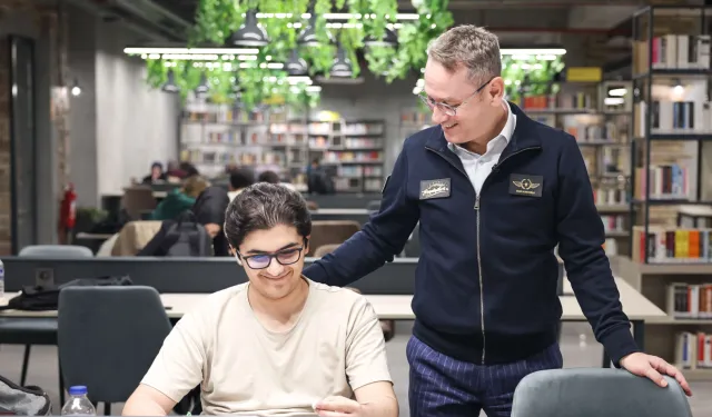 Başakşehirli öğrenciler sınavlara 'Hoca Cepte' ile hazırlanıyor