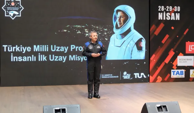 İlk Türk astronot Alper Gezeravcı GTÜ'de