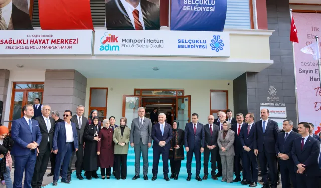 Konya Selçuklu'dan bir örnek proje daha... İlk Adım Ebe Gebe Okulu faaliyete geçti