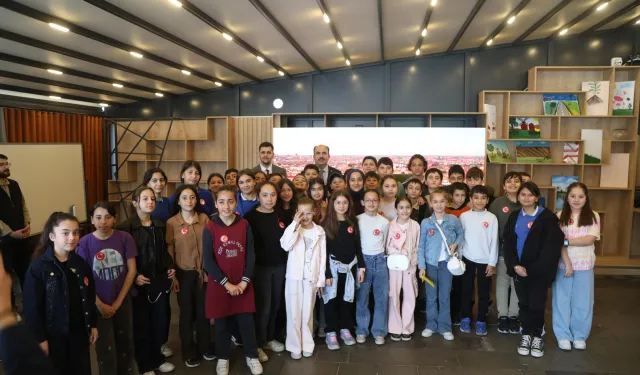 Konya'da Başkan Altay, çocuk ve gençlik meclisi üyeleriyle buluştu