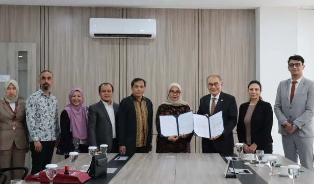 Türkiye- Endonezya arasında bilim ve irfan köprüsü