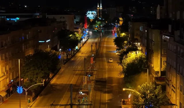 Kayseri Büyükşehir'de gece mesaisi