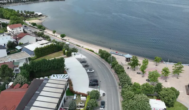 Kocaeli Başiskele sahilinde trafik sil baştan