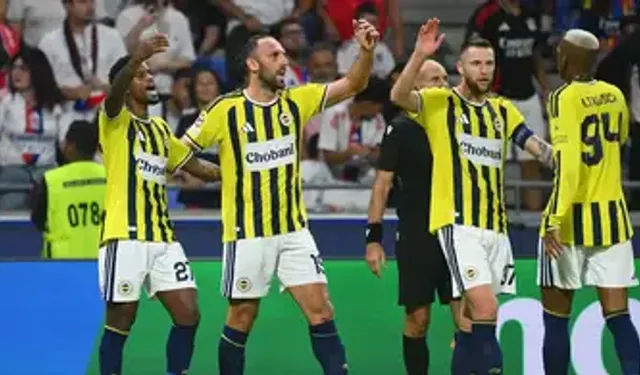 Tarihi Gece! Fenerbahçe, Lyon'u yıktı ve Şampiyonlar Ligi'ne döndü