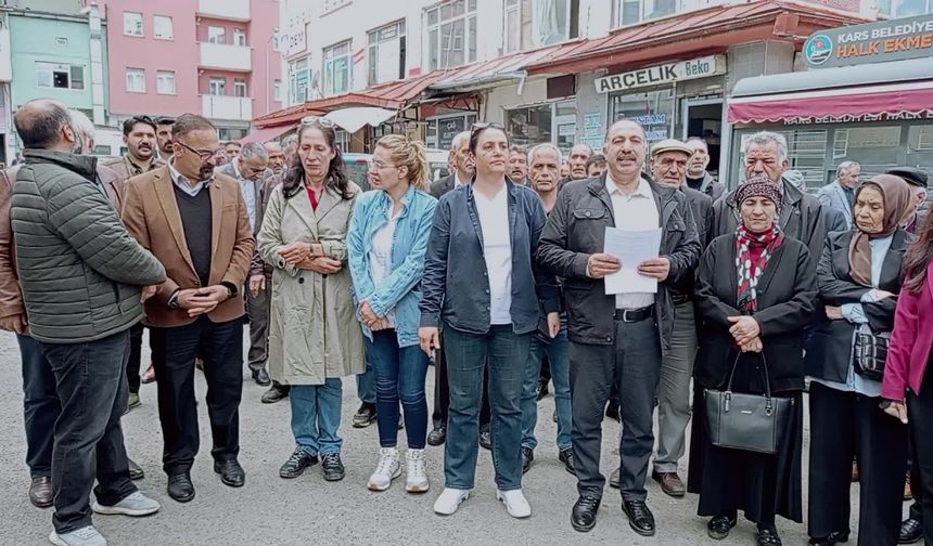 DEM Parti Kars İl Eş Başkanı Seyfettin Gönel Kobani Davası kararına tepki gösterdi: AKP-MHP yargısının kararını tanımıyoruz