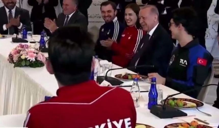 Cumhurbaşkanı Erdoğan'ın milli sporcu ile güldüren diyalogu