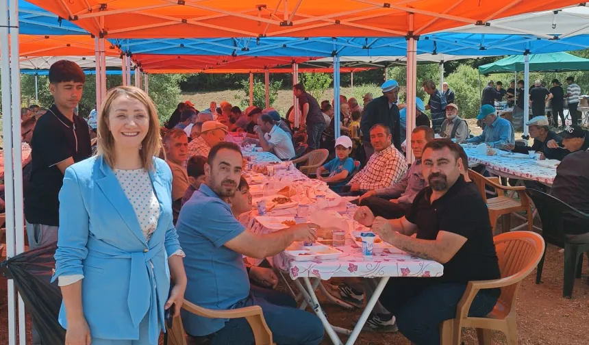 Bilecik Pazaryeri’nde yağmur ve şükür duaları birlikte yükseldi
