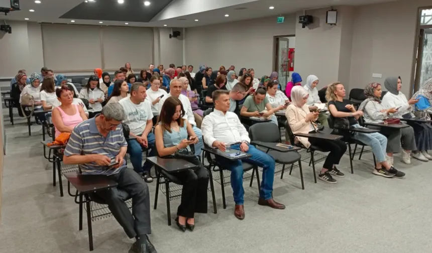Bursa Büyükşehir’den 10 bin nüfuslu muhtarıklara personel desteği