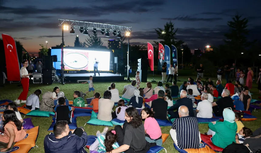 Bursa Büyükşehir’den Mobilfest ile bilim dolu gece