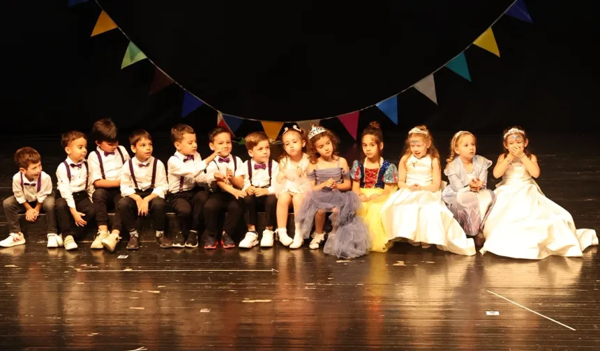 Bursa Nilüferli minikler drama gösterileriyle alkış topladı