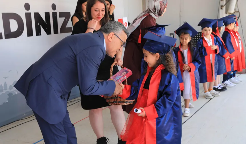Çocuk gelişim merkezleri’nde mezuniyet coşkusu