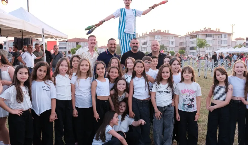 Edirne'de Uzunköprü’de çocuklar festivalde buluştu